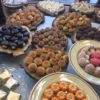 Panellets aparador. Pastisseria la colmena